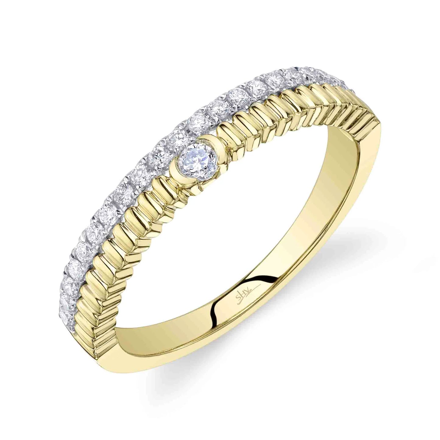 Textured Diamond Ring