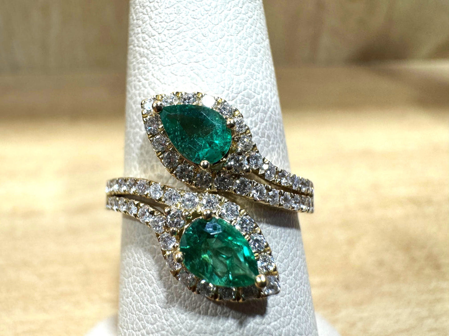 14k Diamond/Emerald Snake Ring