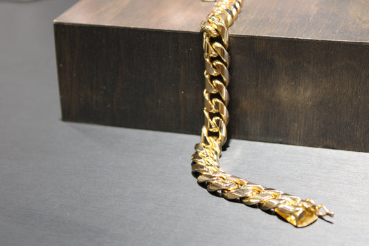 Estate 18k Solid Gold Cuban Bracelet