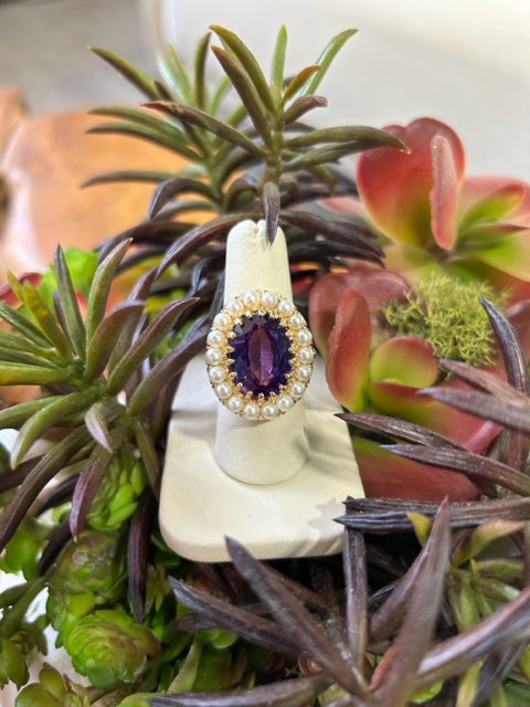 14k Yellow Gold Vintage Amethyst and Pearl Cocktail Ring