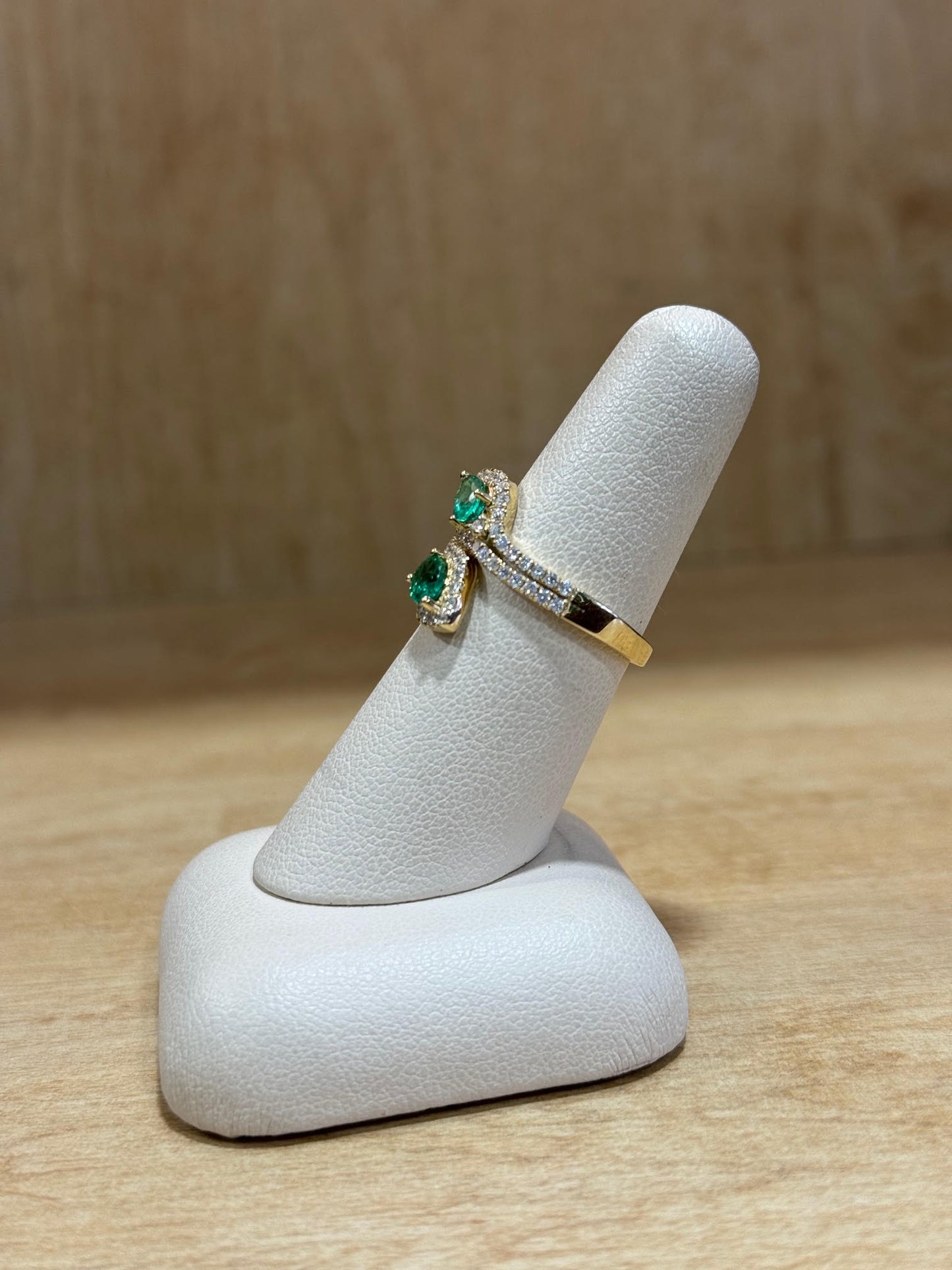 14k Diamond/Emerald Snake Ring