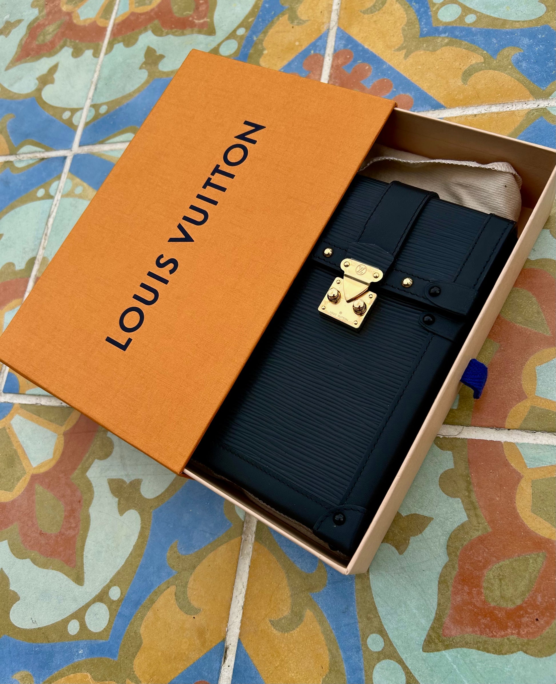 Louis Vuitton Black Leather Epi Vertical Trunk Pochette – The